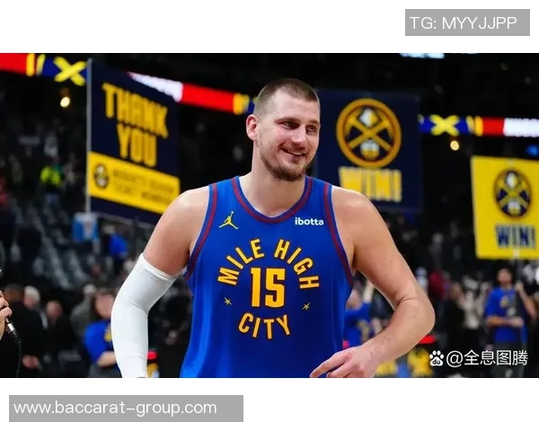 约基奇半场表现如同游戏般轻松7投5中贡献10分4篮板6助攻